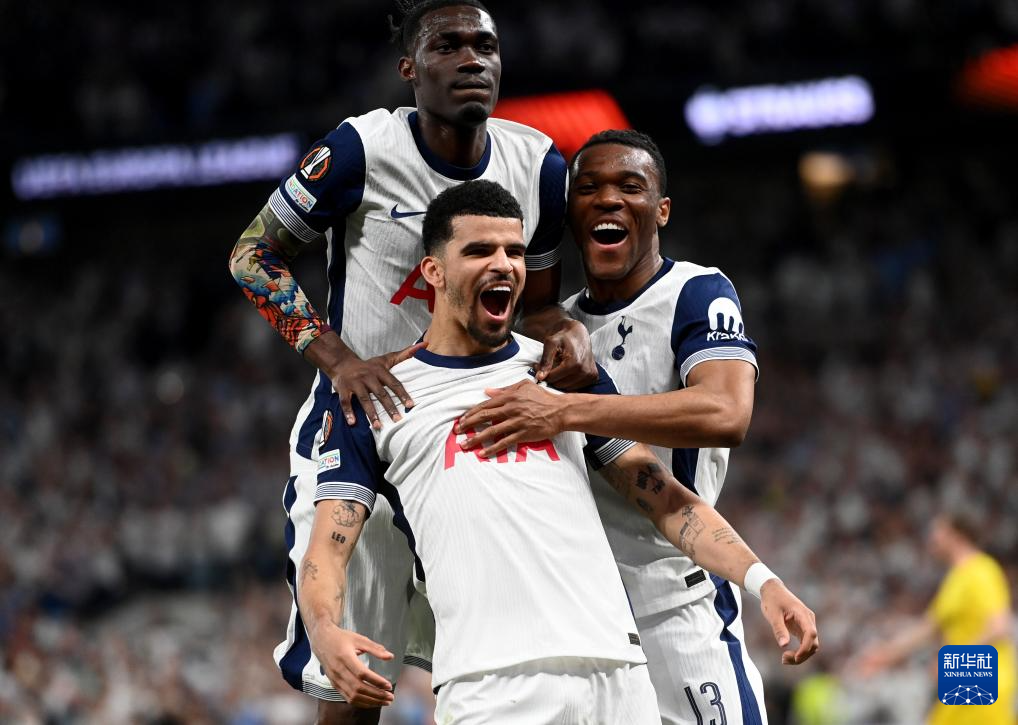 足球欧洲杯预选赛出现惊天逆转