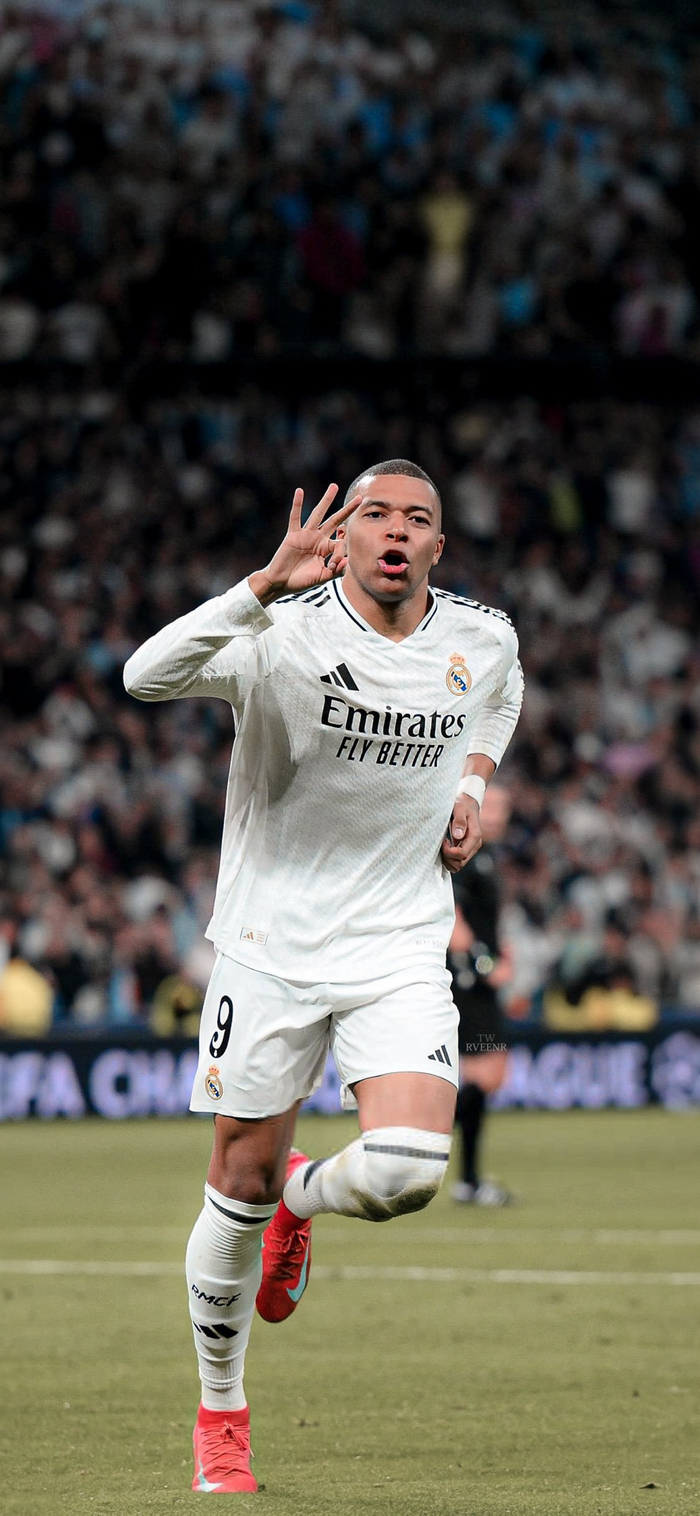 德甲进球榜：拜仁44球领跑！药厂、法兰克福并列第2！