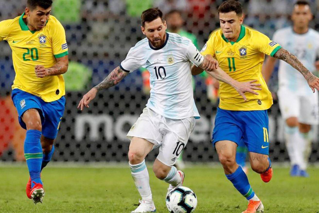 又伤了，对阵柏林联合时帕夫洛维奇的左大腿出现伤病