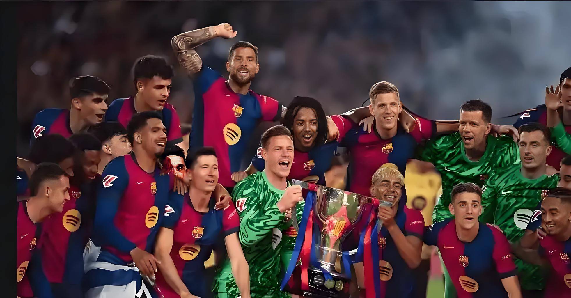 2025欧洲金童奖颁奖典礼：杜埃获得2025年金童奖