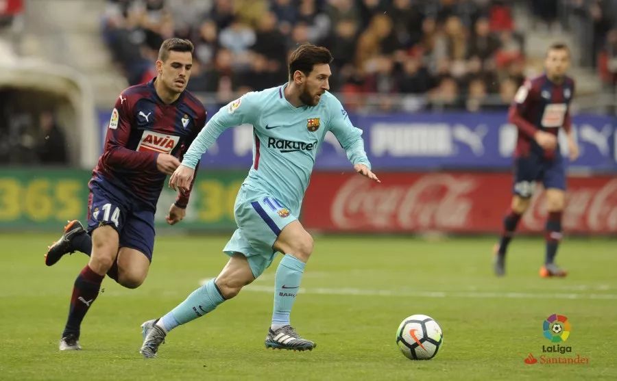 澳超官方：中央海岸水手vs悉尼FC因雷电天气推迟1个小时开球