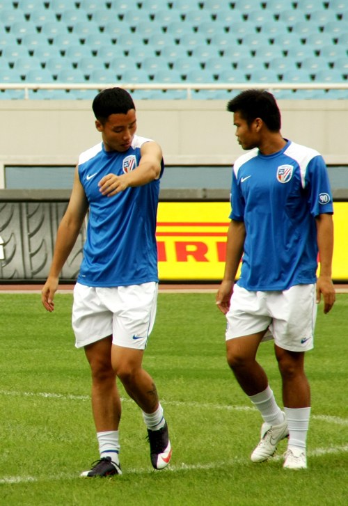 李金羽：只要大家愿意来看球，哪怕骂我，我也高兴