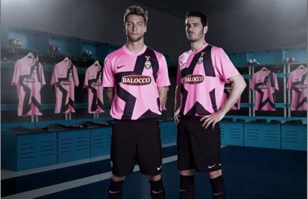 斯拉维亚队长：下半场我们想踢得更具威胁，但阿森纳太强了