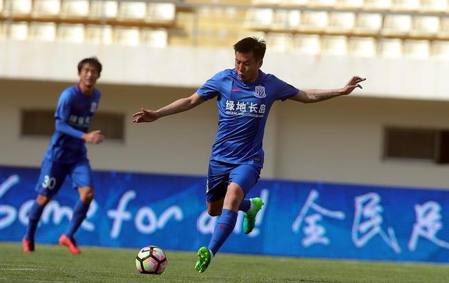 柏林联合vs海登海姆：郑优营、容诺夫首发，派林格、多施出战