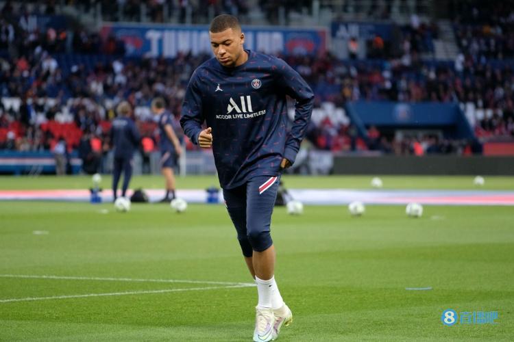 11球，巴萨是欧冠改制以来打入乌龙球最多的球队